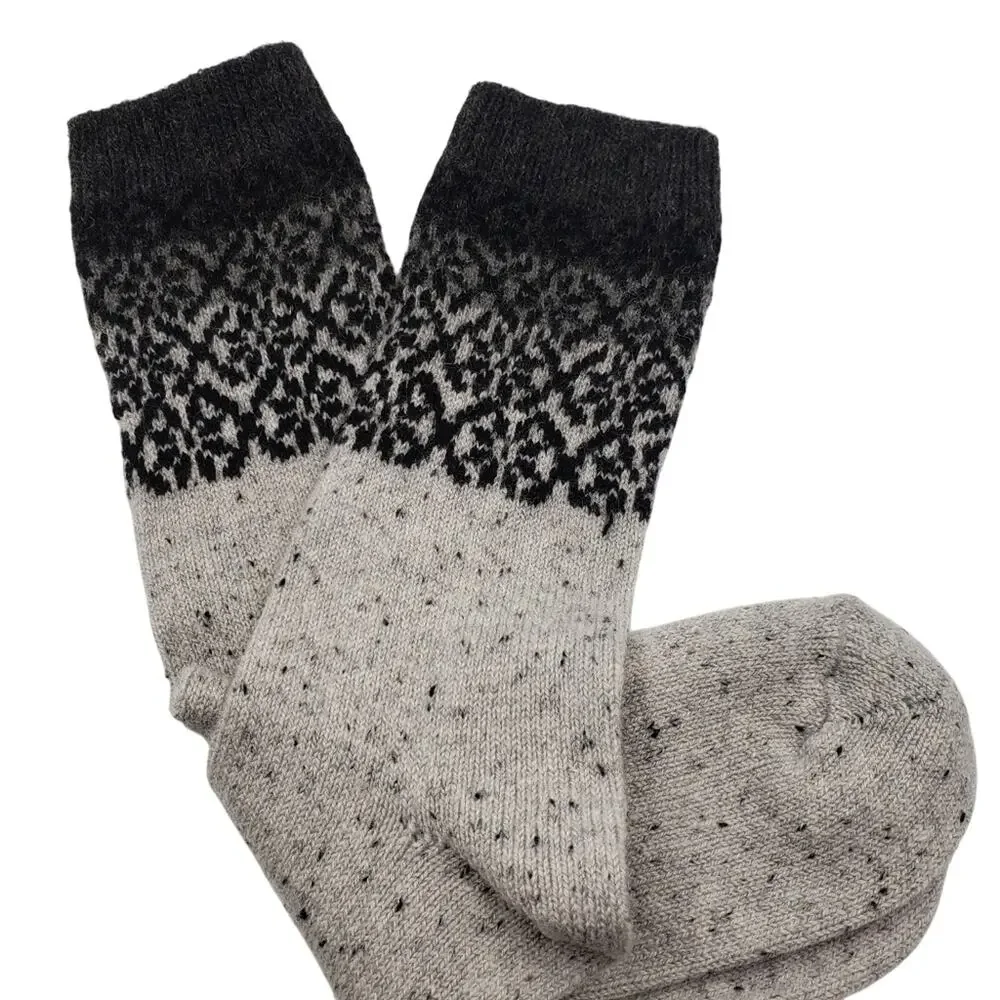 Garnet Hill‎ 82% Cashmere Socks Fair Isle Pattern Luxury Crew Grey Black Warm